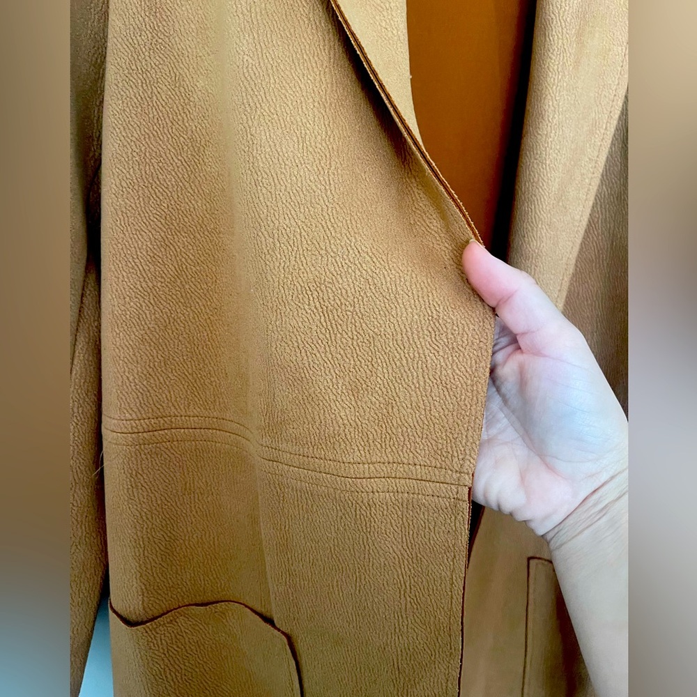 Light Overcoat - Picture 2 of 2